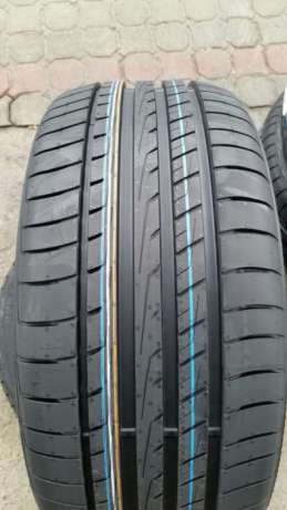 225/45R17 Diplomat DIPLOMAT UHP